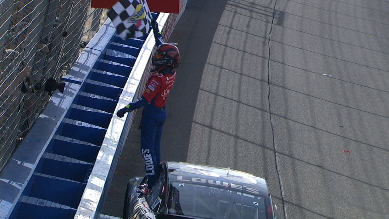 Jimmie Johnson Wins in Overtime – Fontana – 2016 NASCAR Sprint Cup