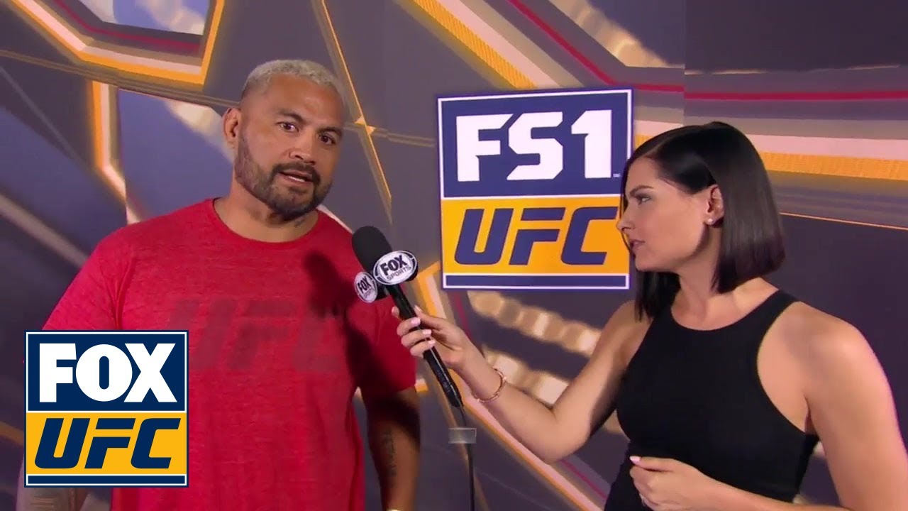 Mark Hunt talks with Megan Olivi | WEIGH-IN | UFC 221