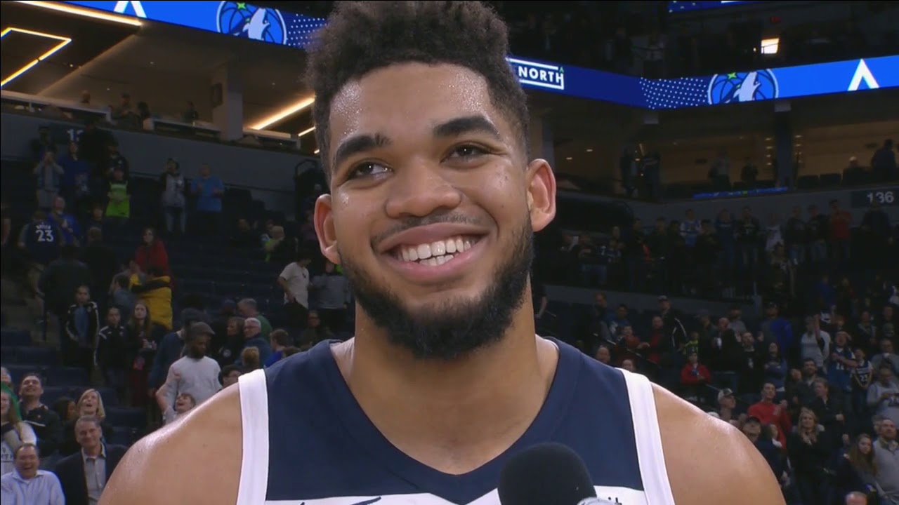 Target Center gives Towns ovation after record night