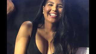 Beautiful Ring Girls Love Manny Pacquiao Over Keith Thurman