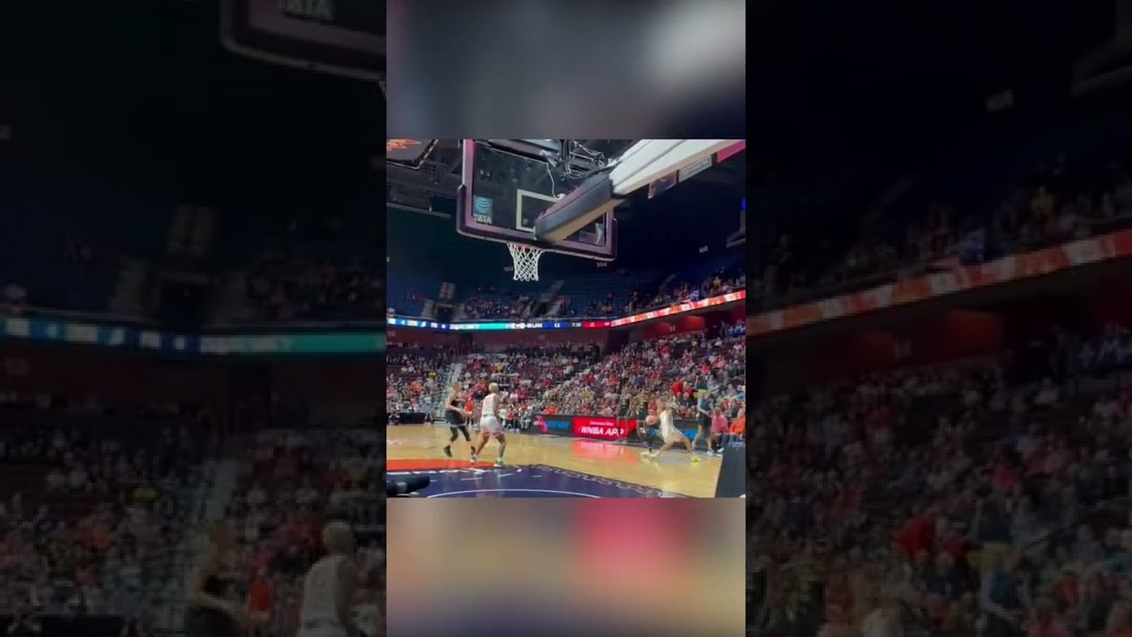 Courtney Vandersloot with a tough circus shot 🎪 | WNBA on ESPN