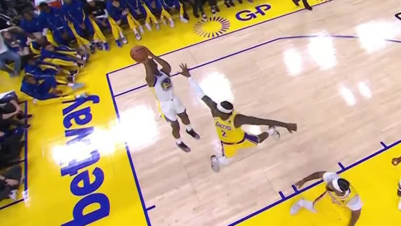 Chris Paul’s first basket in a Warriors uni 😤 | NBA on ESPN