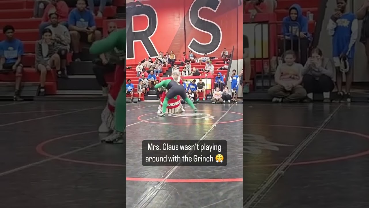Did the Grinch just get slammed? ????(via dapperdan11IG) shorts