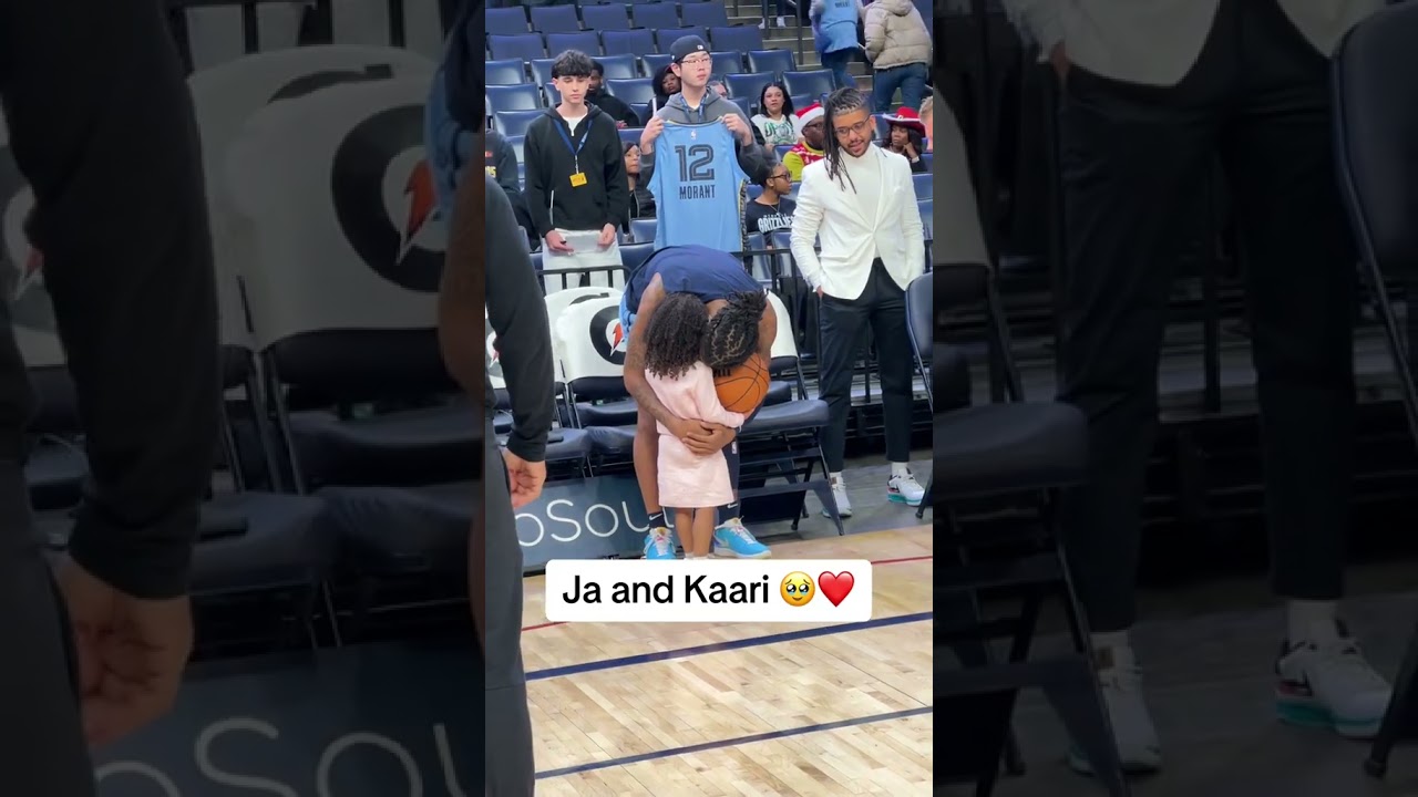 Ja with his daughter before the game ❤️