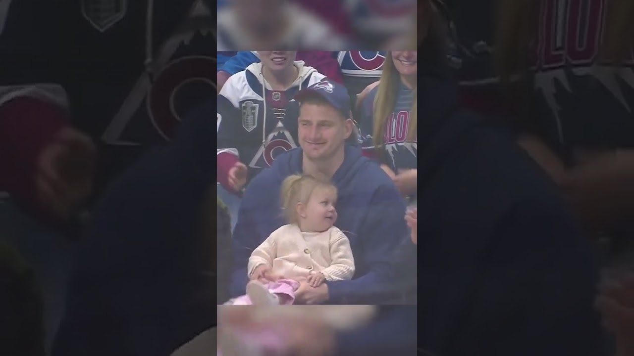 Jokic and his daughter at the Avalanche game ????❤️