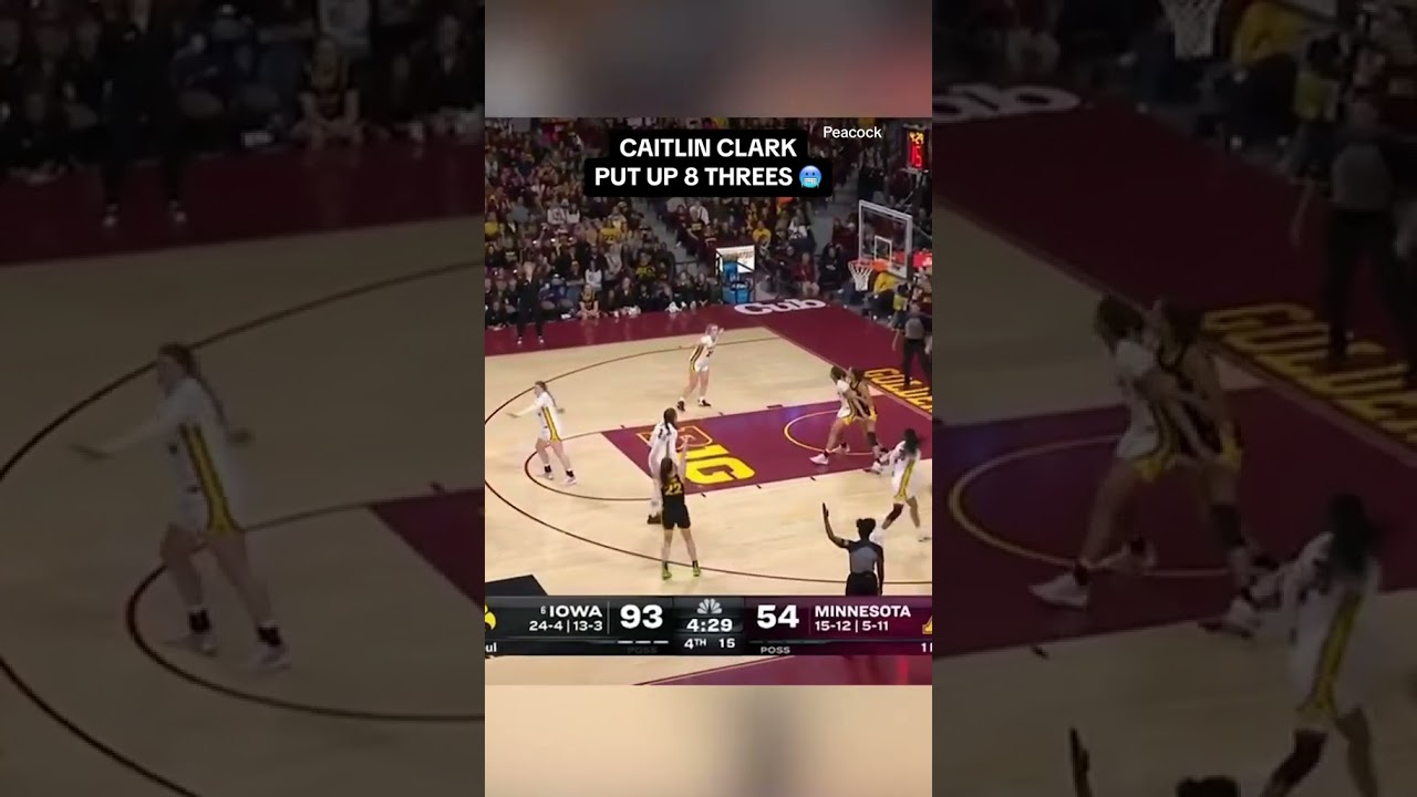 She recorded her sixth career 30-point triple-double ???? shorts