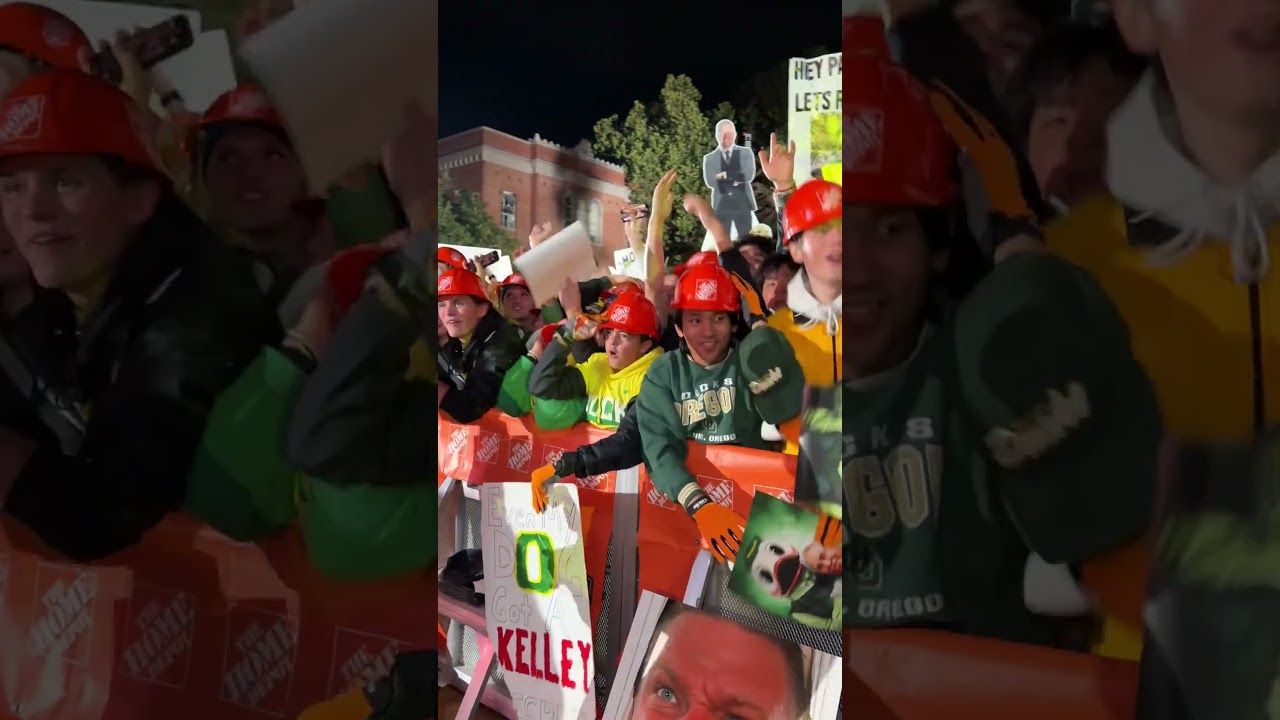 Creator Cam at College GameDay in Oregon 🤳 (📍 HomeDepot)