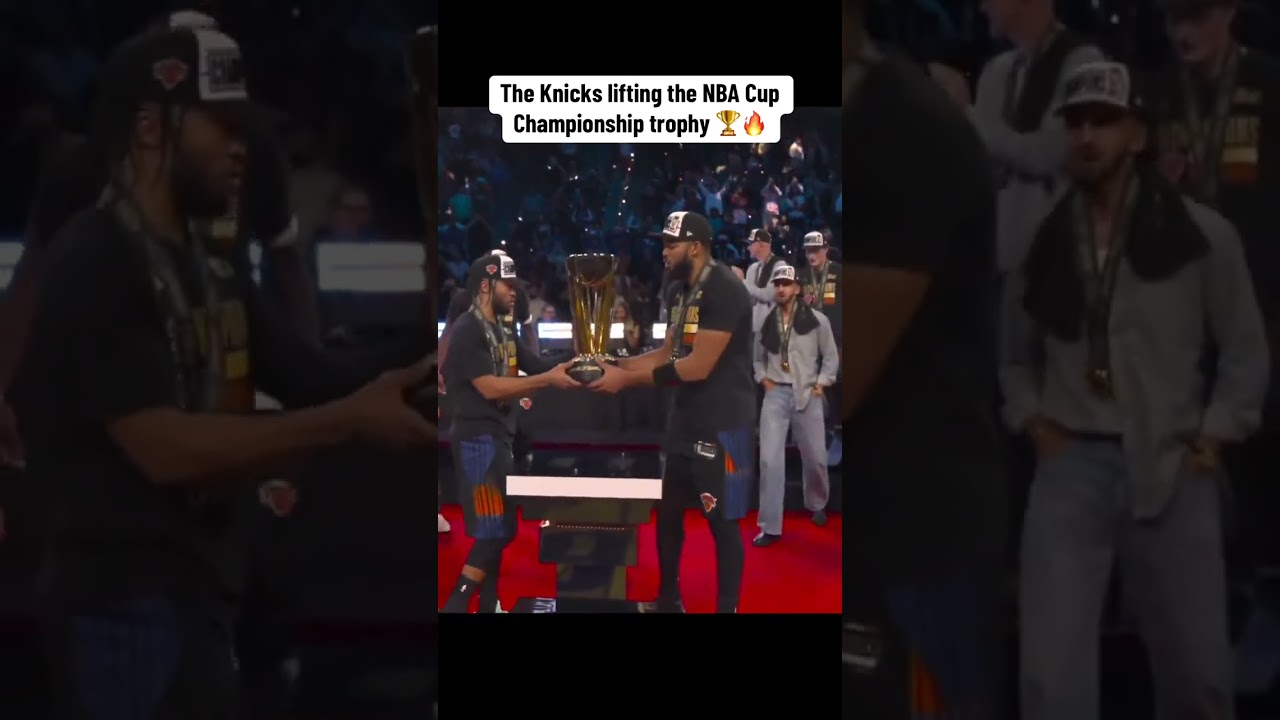 The Knicks hoist the NBA Cup trophy 🏆