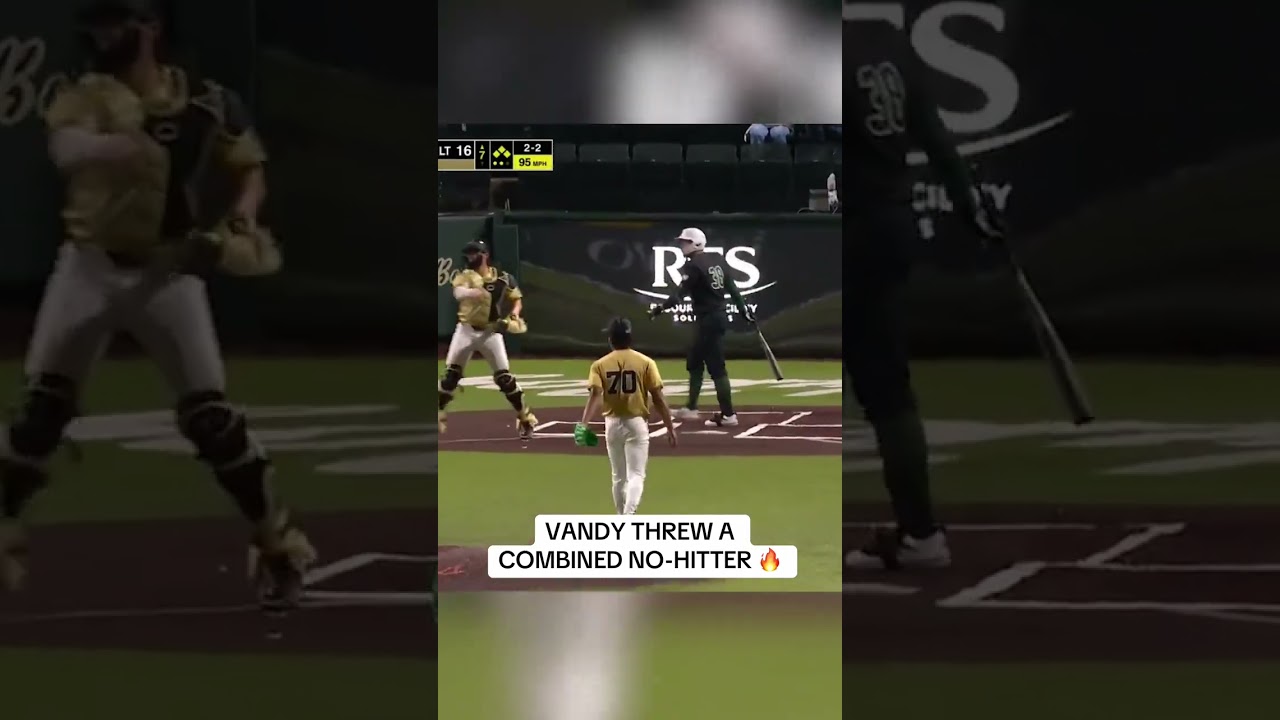 NO-HITTER ALERT 🚨